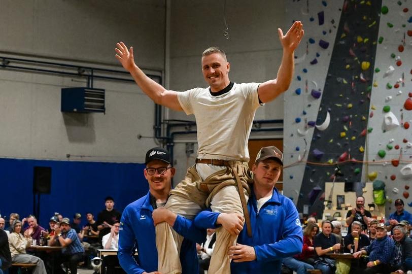 Poster Hallenschwinget Engelberg